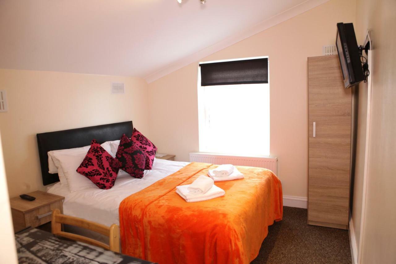 Hr Accommodation Londra Exterior foto
