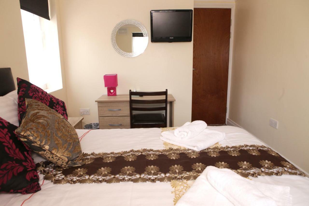 Hr Accommodation Londra Exterior foto