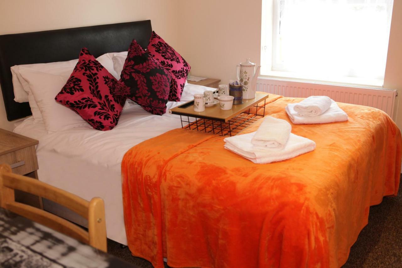 Hr Accommodation Londra Exterior foto