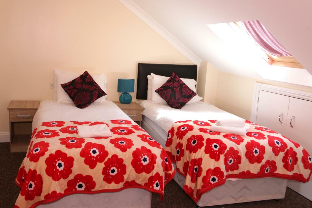 Hr Accommodation Londra Exterior foto